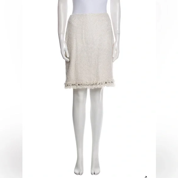 Escada Cream Skirt - Picture 1 of 3